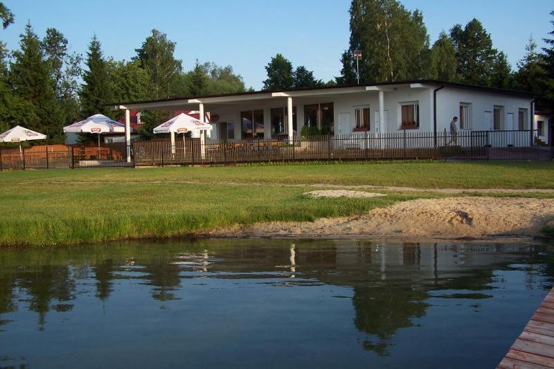 "Vanilla" Pokoje I Apartamenty Nad Brzegiem Jeziora Окунинка Экстерьер фото