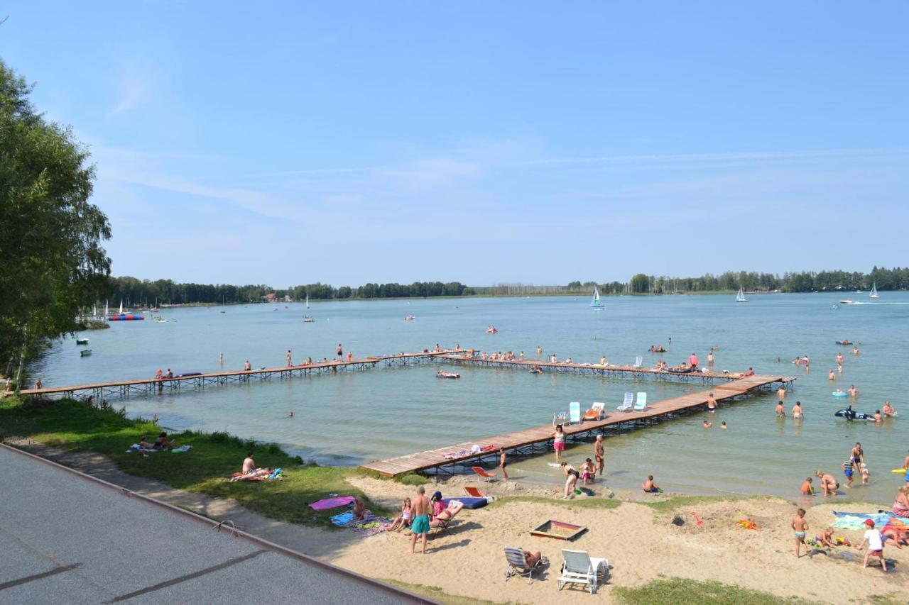 "Vanilla" Pokoje I Apartamenty Nad Brzegiem Jeziora Окунинка Экстерьер фото