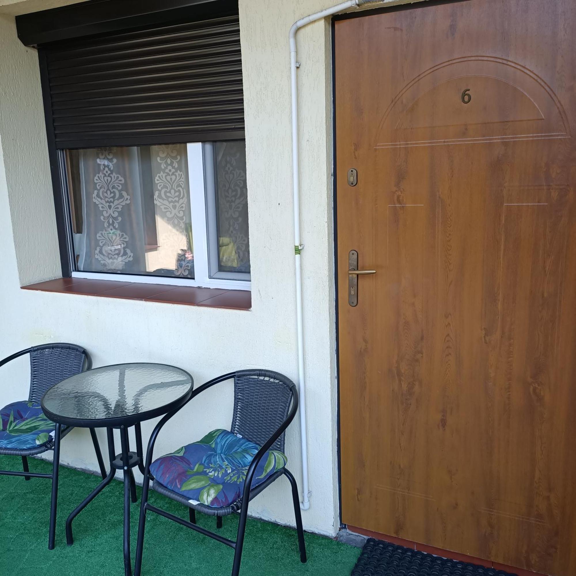 "Vanilla" Pokoje I Apartamenty Nad Brzegiem Jeziora Окунинка Экстерьер фото