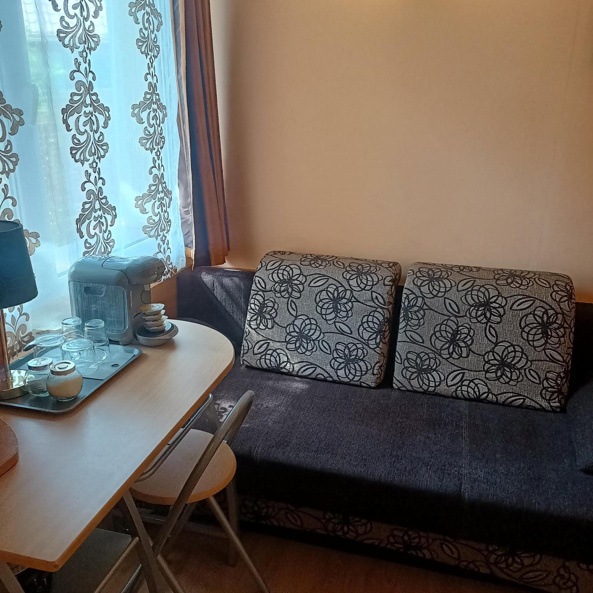 "Vanilla" Pokoje I Apartamenty Nad Brzegiem Jeziora Окунинка Экстерьер фото