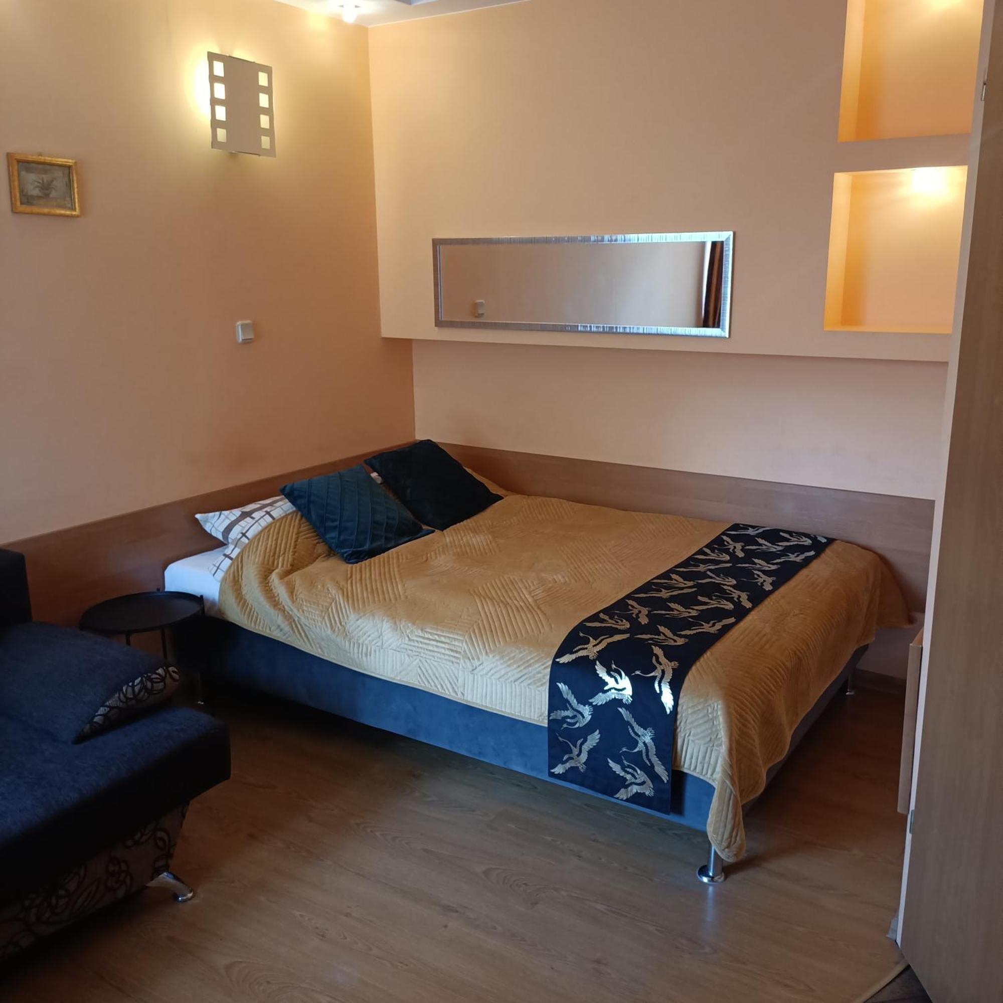 "Vanilla" Pokoje I Apartamenty Nad Brzegiem Jeziora Окунинка Экстерьер фото