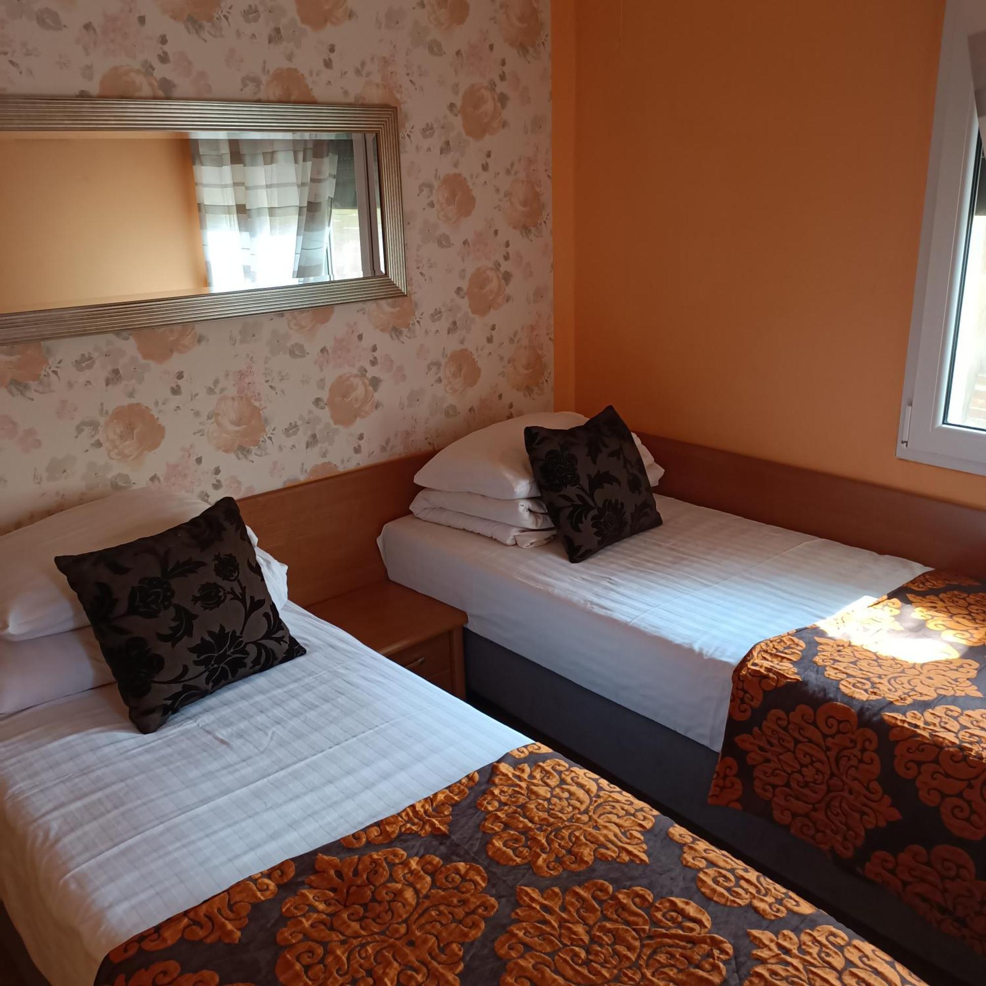 "Vanilla" Pokoje I Apartamenty Nad Brzegiem Jeziora Окунинка Экстерьер фото