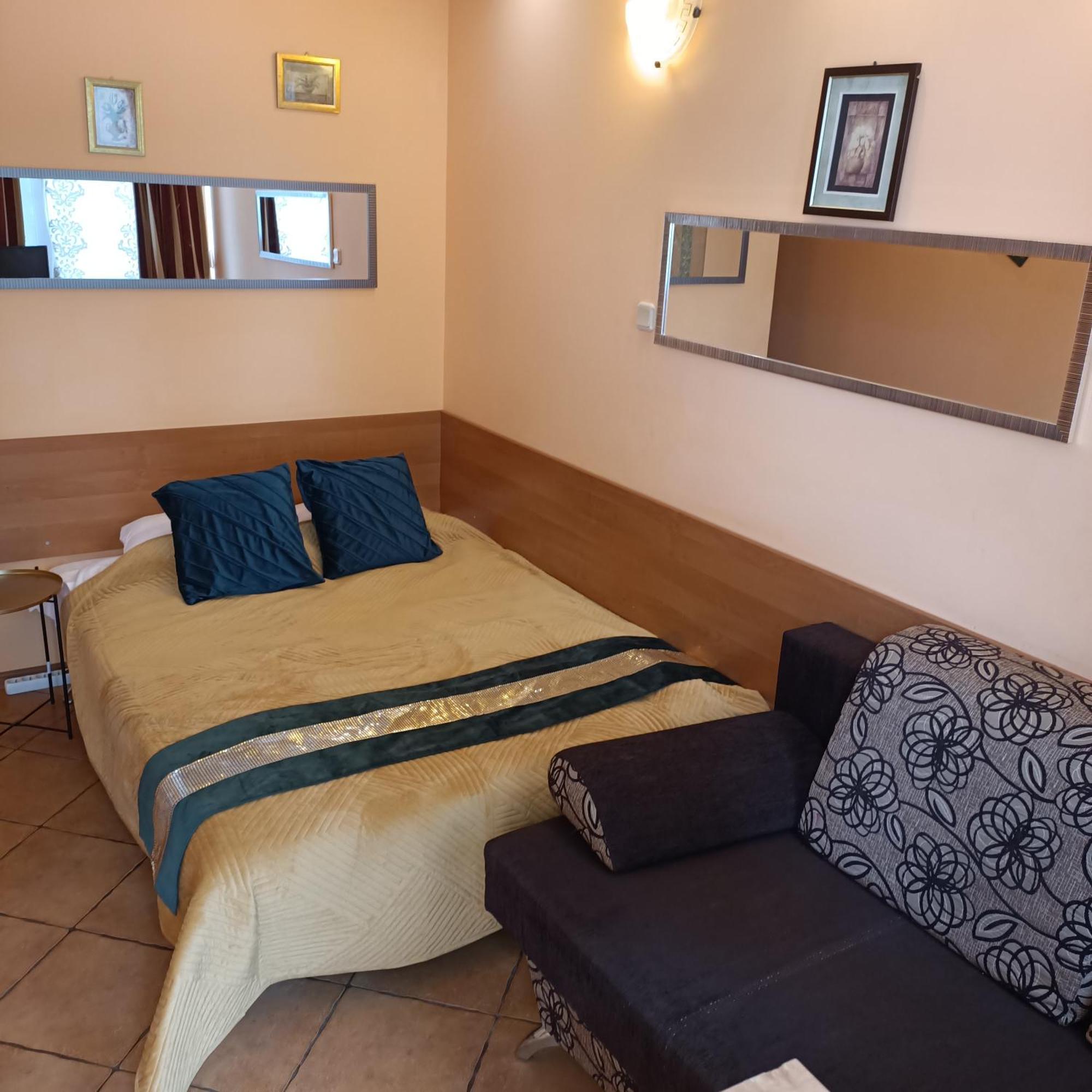 "Vanilla" Pokoje I Apartamenty Nad Brzegiem Jeziora Окунинка Экстерьер фото