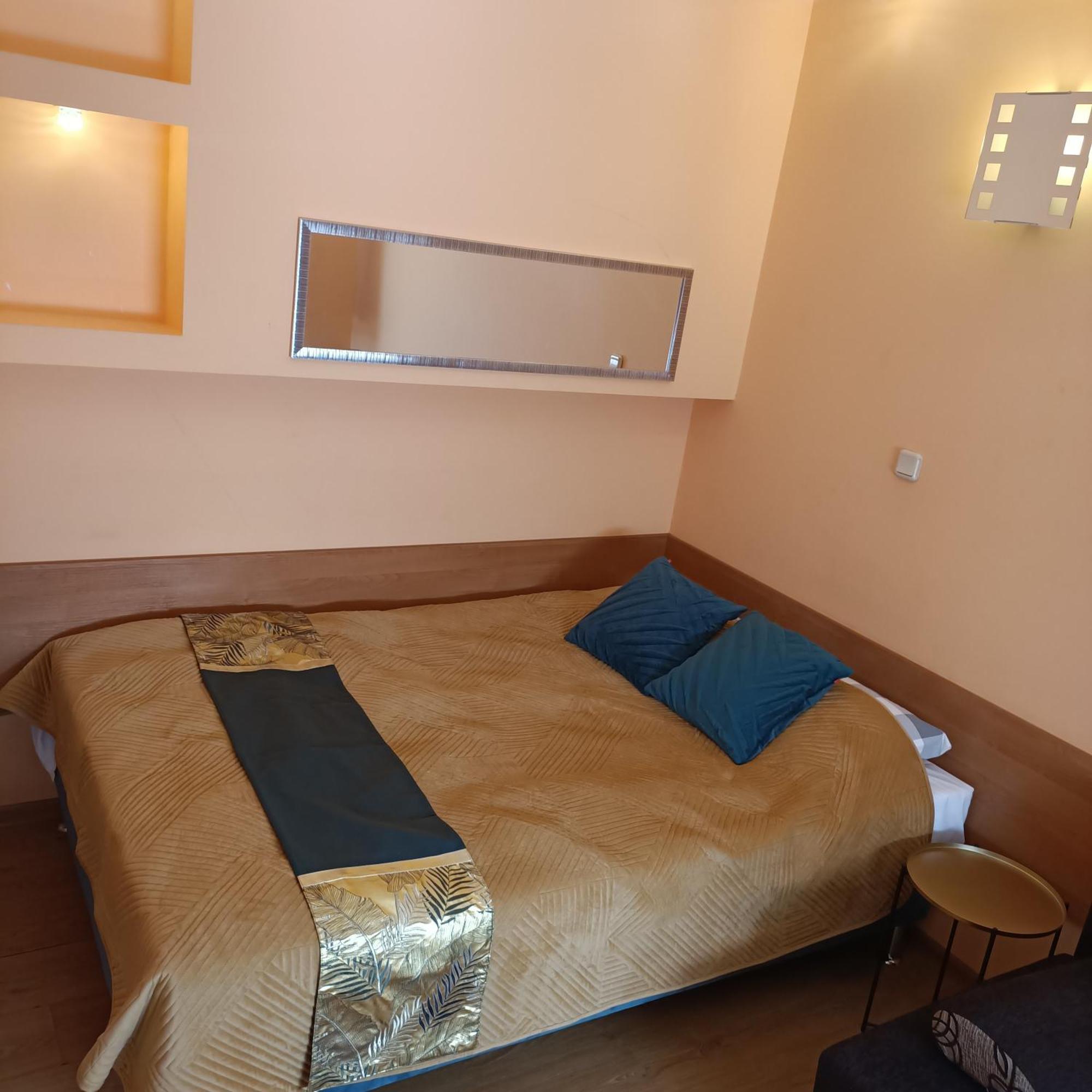 "Vanilla" Pokoje I Apartamenty Nad Brzegiem Jeziora Окунинка Экстерьер фото